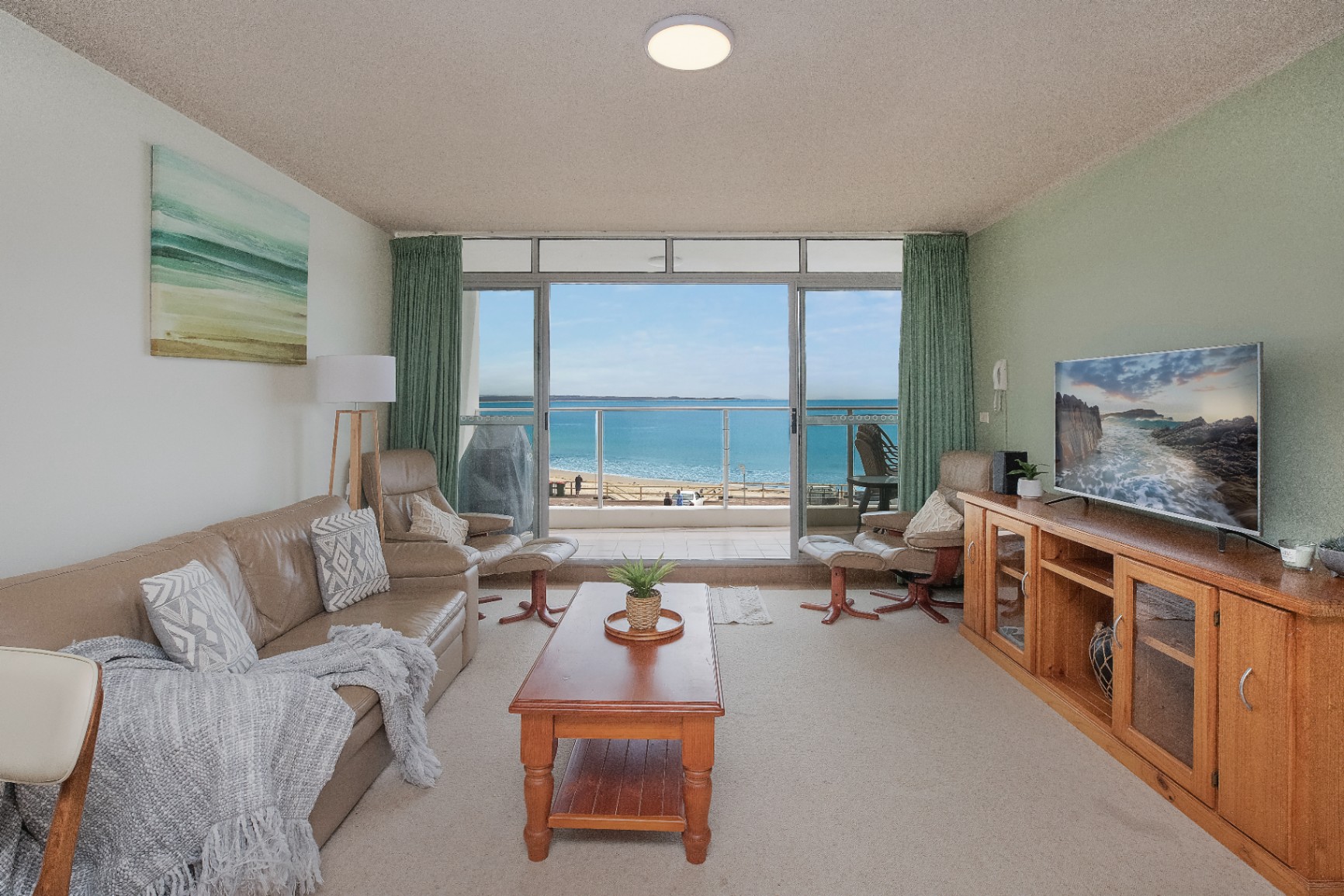 812 North Street, Forster House For Rent In Forster Wiseberry