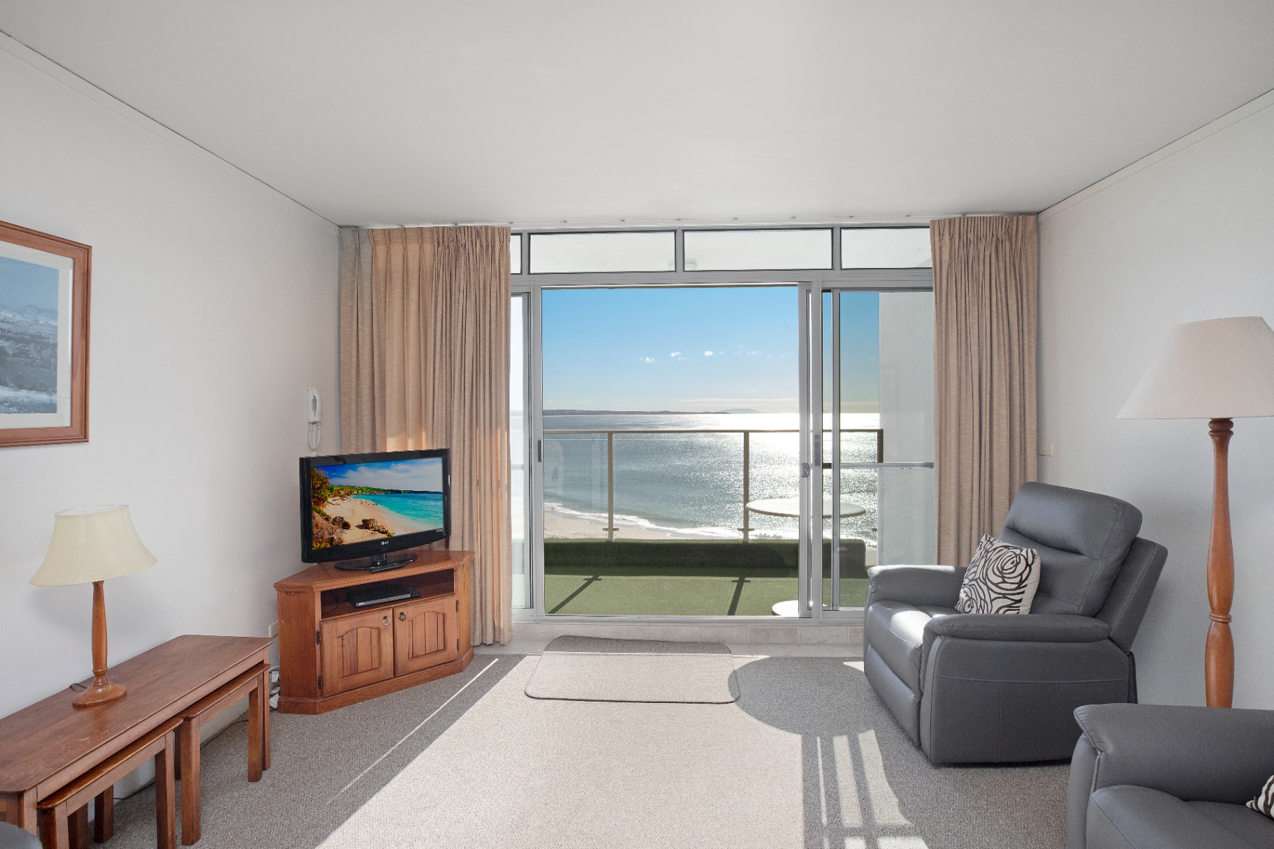 812 North Street, Forster House For Rent In Forster Wiseberry