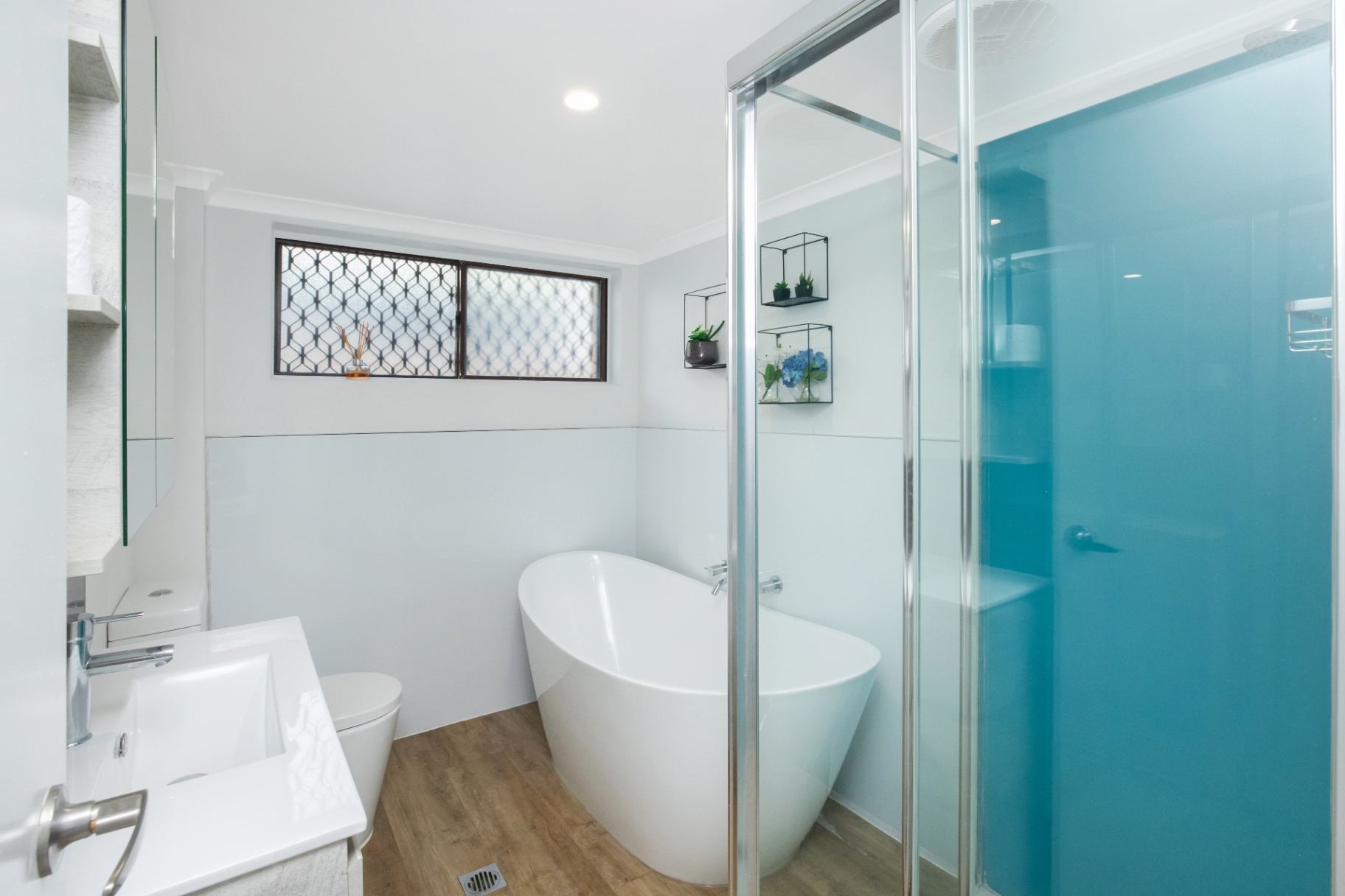 42 Little Street, Forster House For Rent In Forster Wiseberry